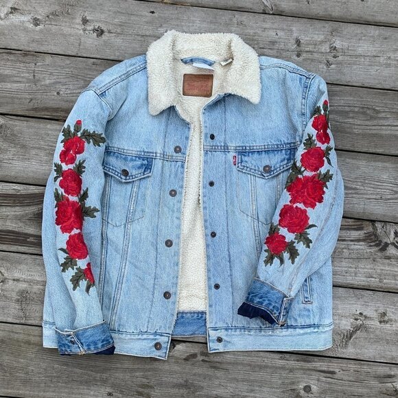Sherpa Lined Levis Denim Rose Jean Jacket Large - Picture 1 of 11